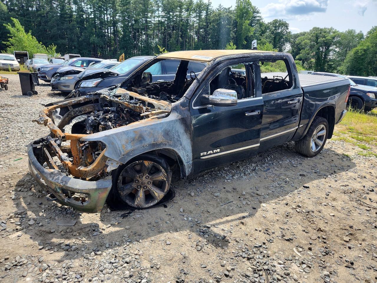 2020 RAM 1500 1C6SRFHM9LN268696