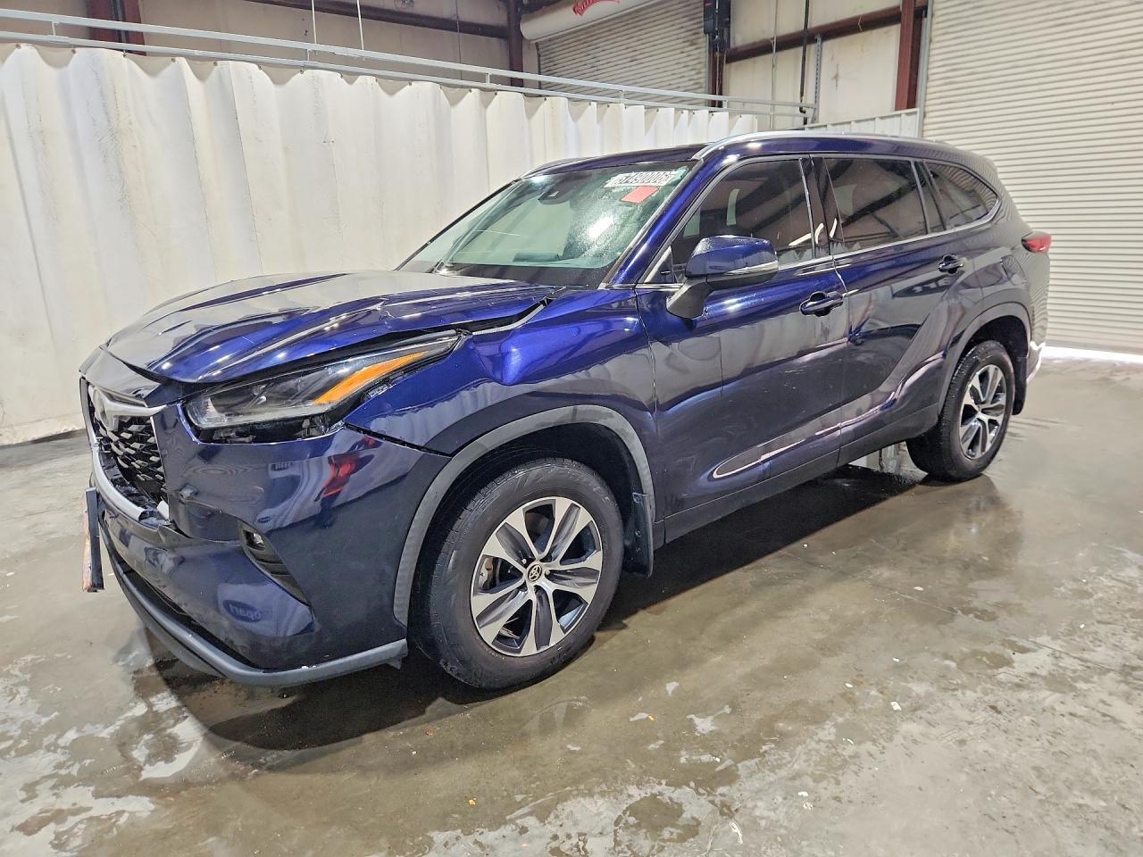 2021 TOYOTA HIGHLANDER 5TDGZRBH0MS063615