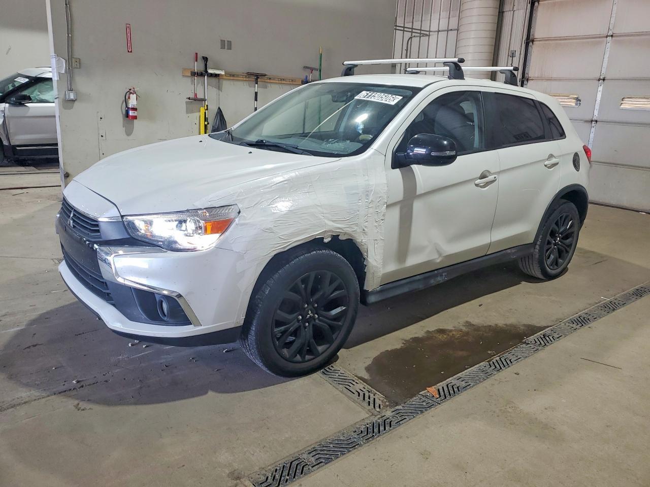 2017 MITSUBISHI OUTLANDER SPORT JA4AP3AU2HZ049365