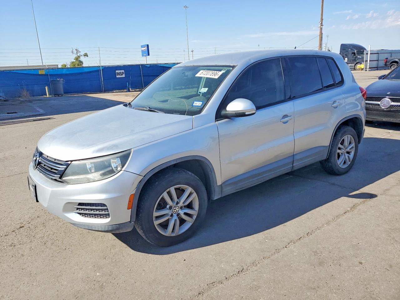 2014 VOLKSWAGEN TIGUAN WVGBV3AX2EW541820
