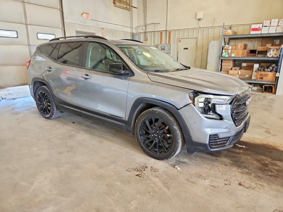 2024 GMC TERRAIN SLE — Фото 4 из 12
