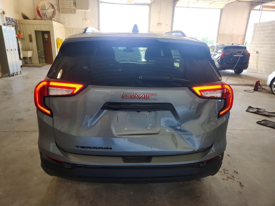 2024 GMC TERRAIN SLE — Фото 6 из 12