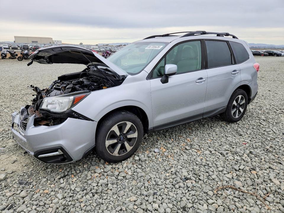2018 SUBARU FORESTER JF2SJAGC0JH459108