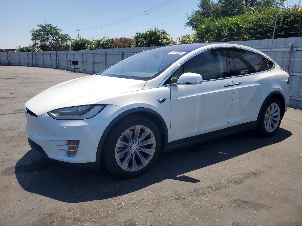 2017 TESLA MODEL X 5YJXCBE20HF059588