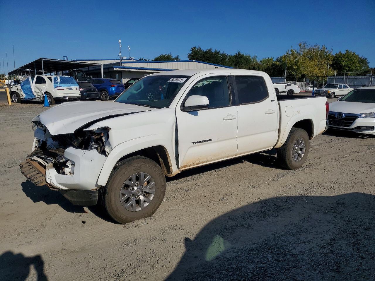 2019 TOYOTA TACOMA 5TFAX5GN2KX137966