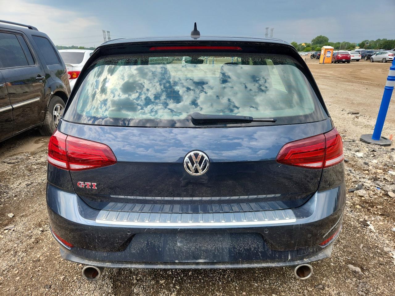 3VW5T7AU9KM001961 2019 VOLKSWAGEN GTI photo no. 6