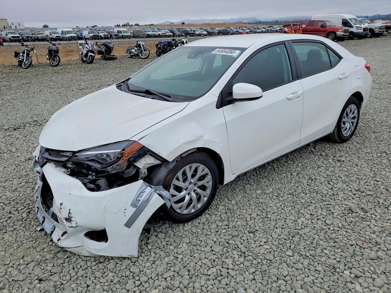 2017 TOYOTA COROLLA 5YFBURHE4HP683906