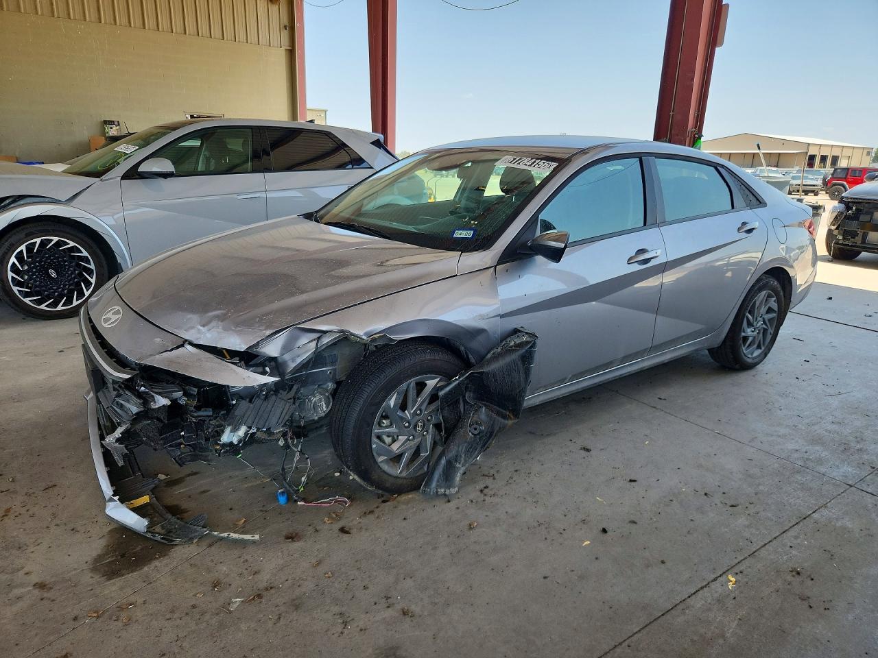 2026 HYUNDAI ELANTRA HYBRID KMHLM4DJ1TU192517