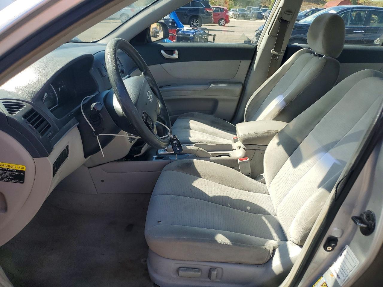 2008 HYUNDAI SONATA GLS — Фото 7 из 12