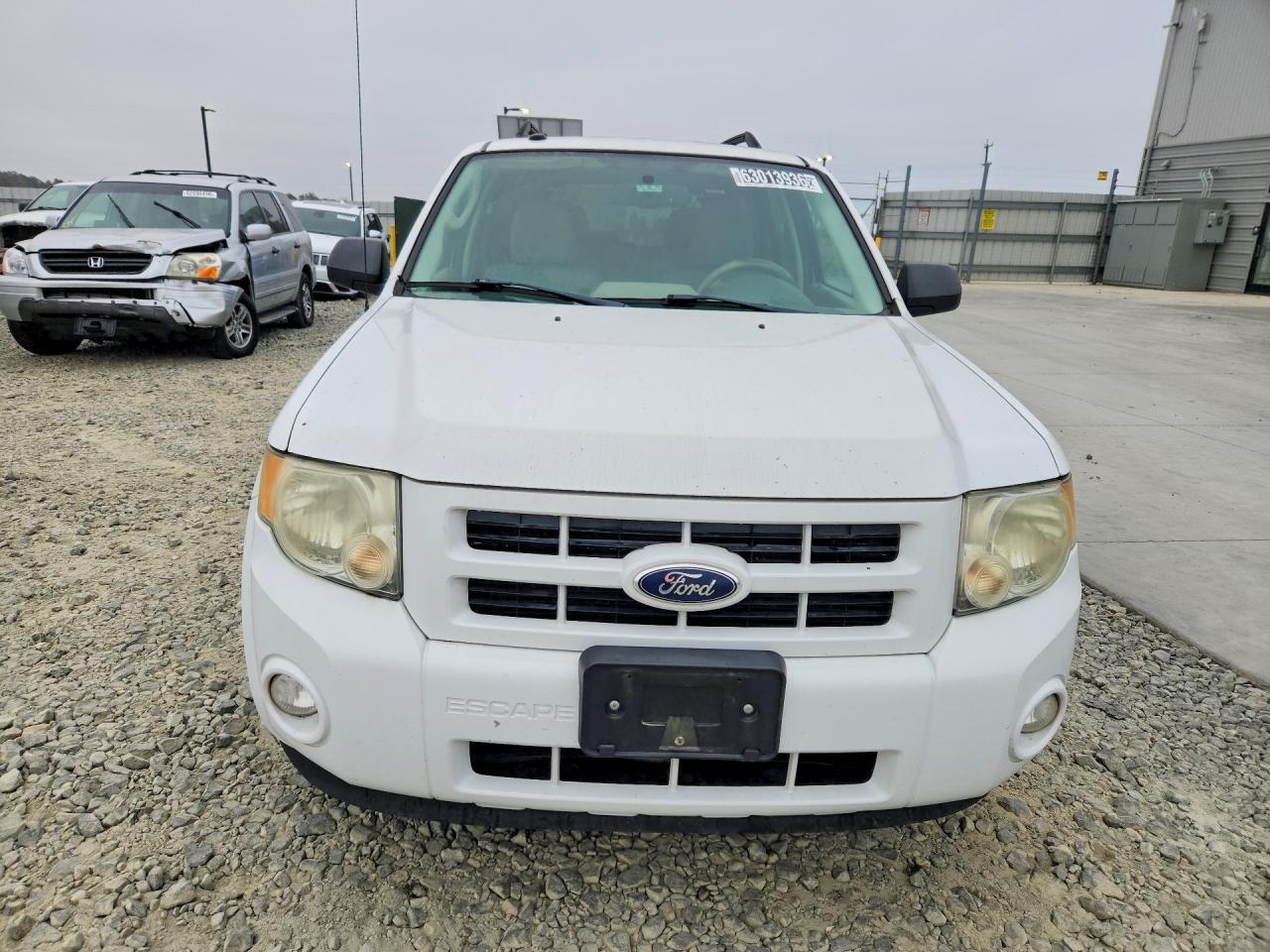 1FMCU5K33BKB48815 2011 FORD ESCAPE photo no. 5