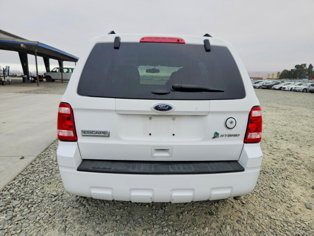 1FMCU5K33BKB48815 2011 FORD ESCAPE photo no. 6