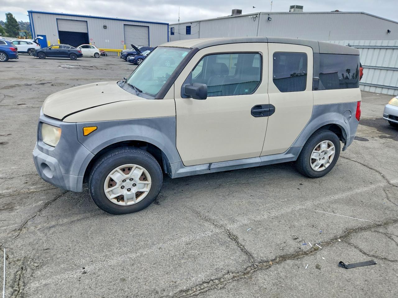 2005 HONDA ELEMENT 5J6YH18315L002680
