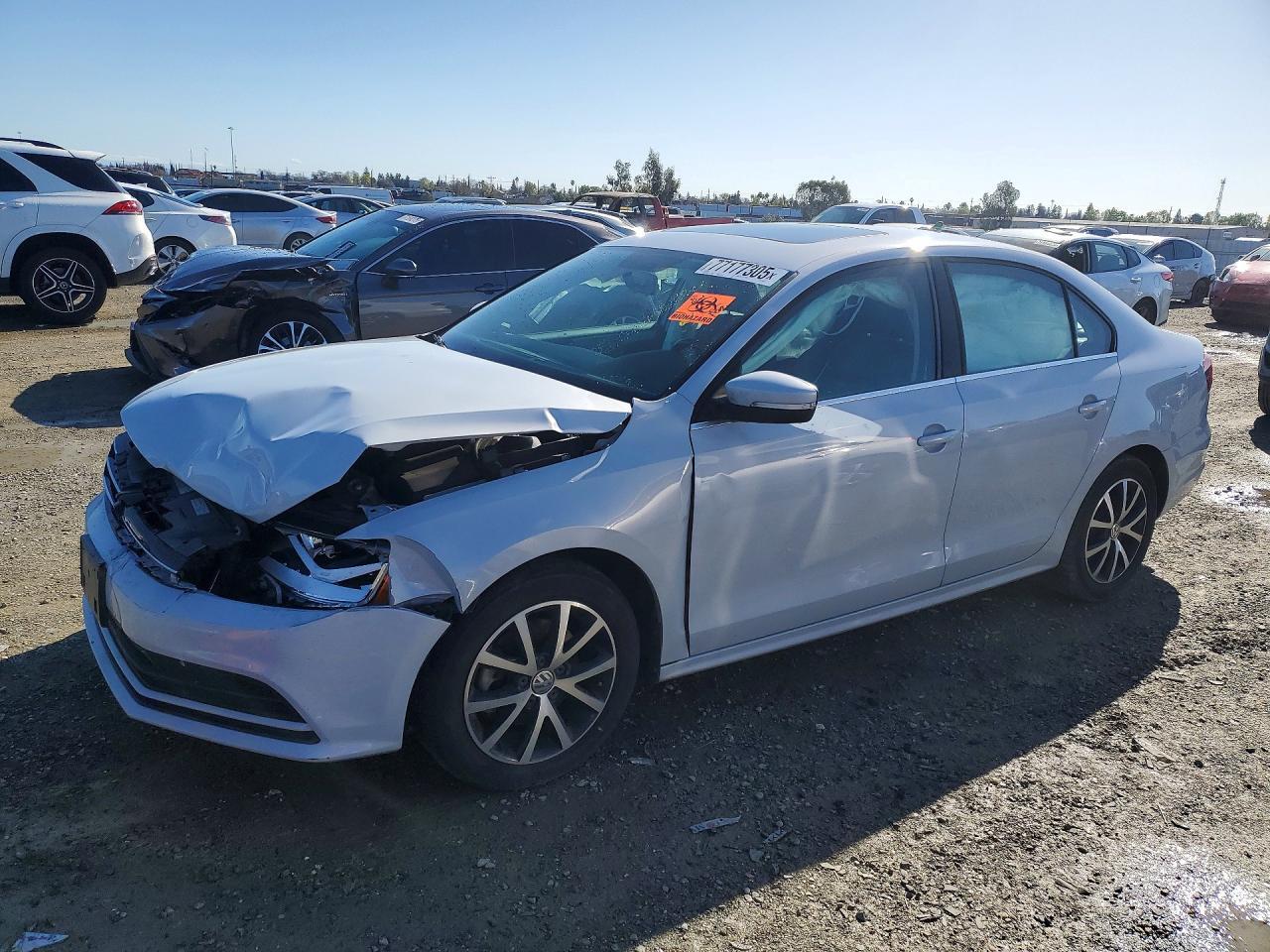 2017 VOLKSWAGEN JETTA 3VWDB7AJ5HM231574