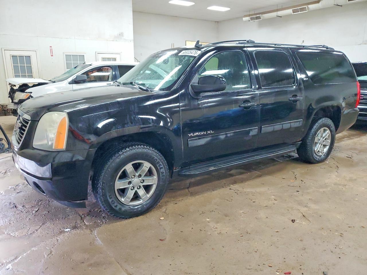 2011 GMC YUKON XL 1GKS2LE39BR343089