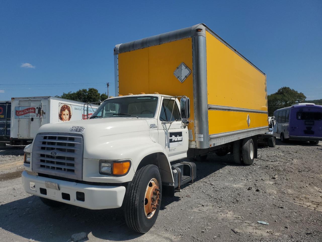 1998 FORD F700 - BOX TRUCK — Фото 2 из 10
