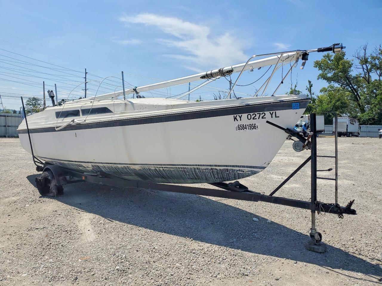 1991 MACGREGOR SAILBOAT