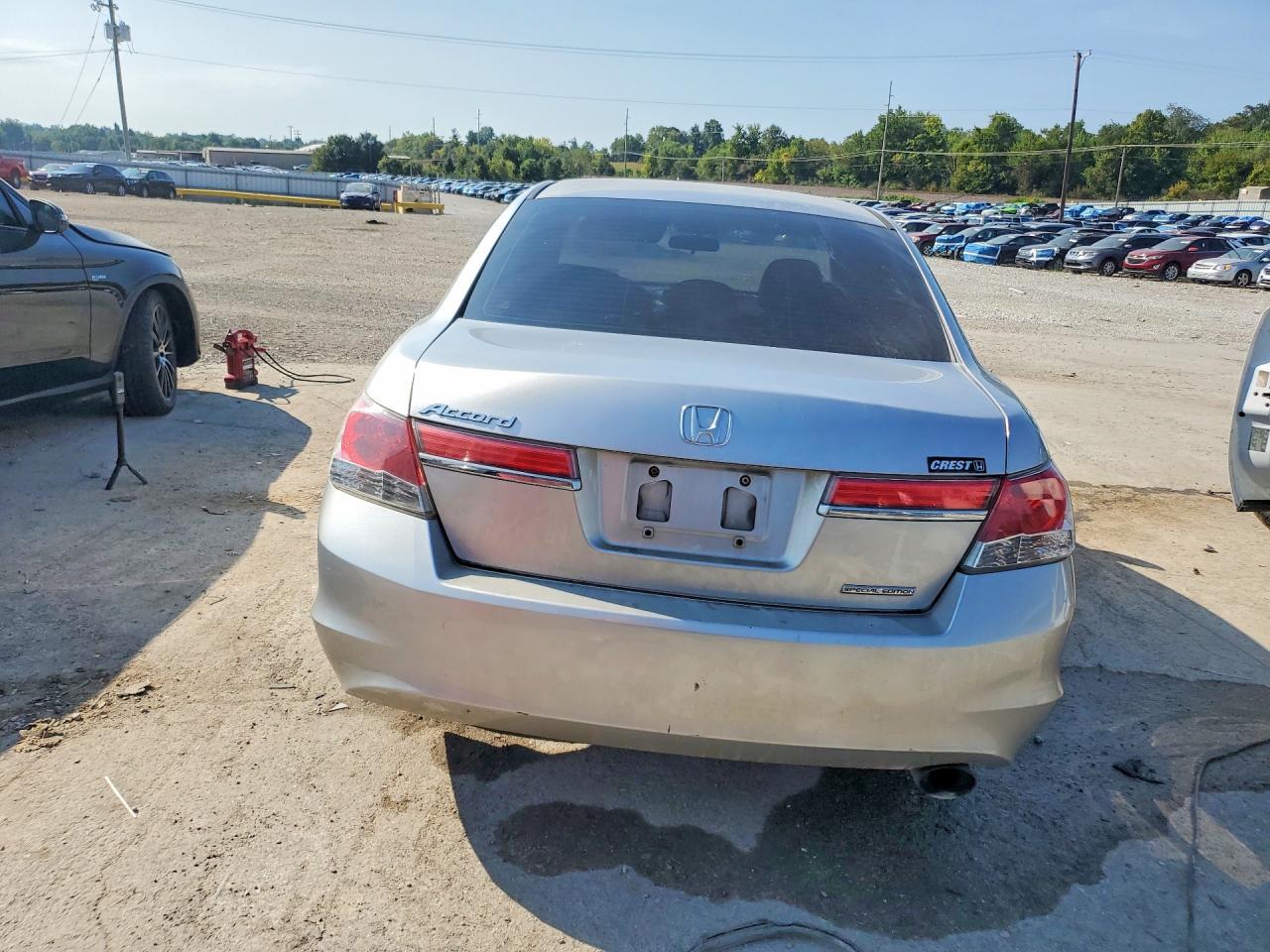 2011 HONDA ACCORD SE — Фото 6 из 12