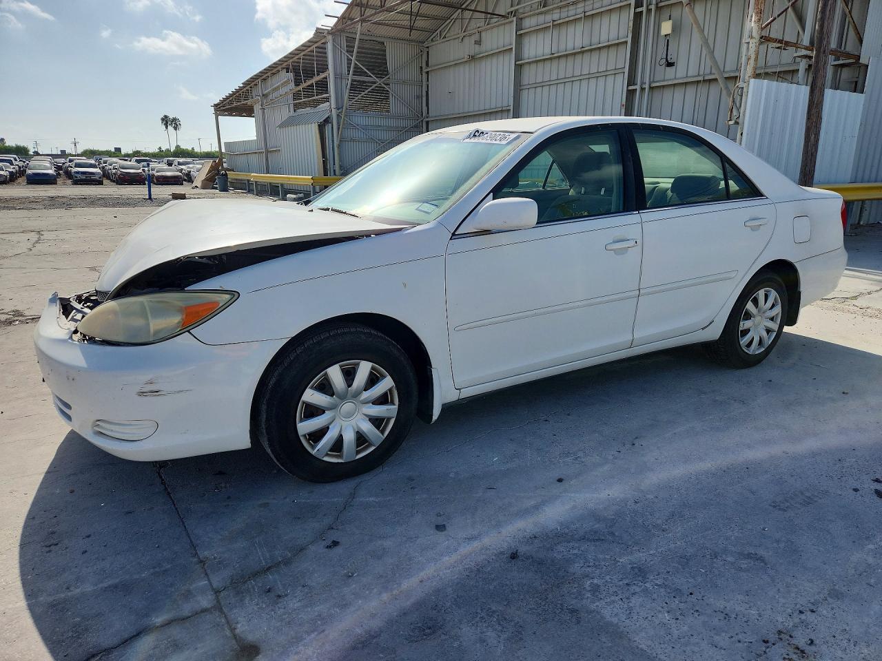 2004 TOYOTA CAMRY JTDBE32K640272827