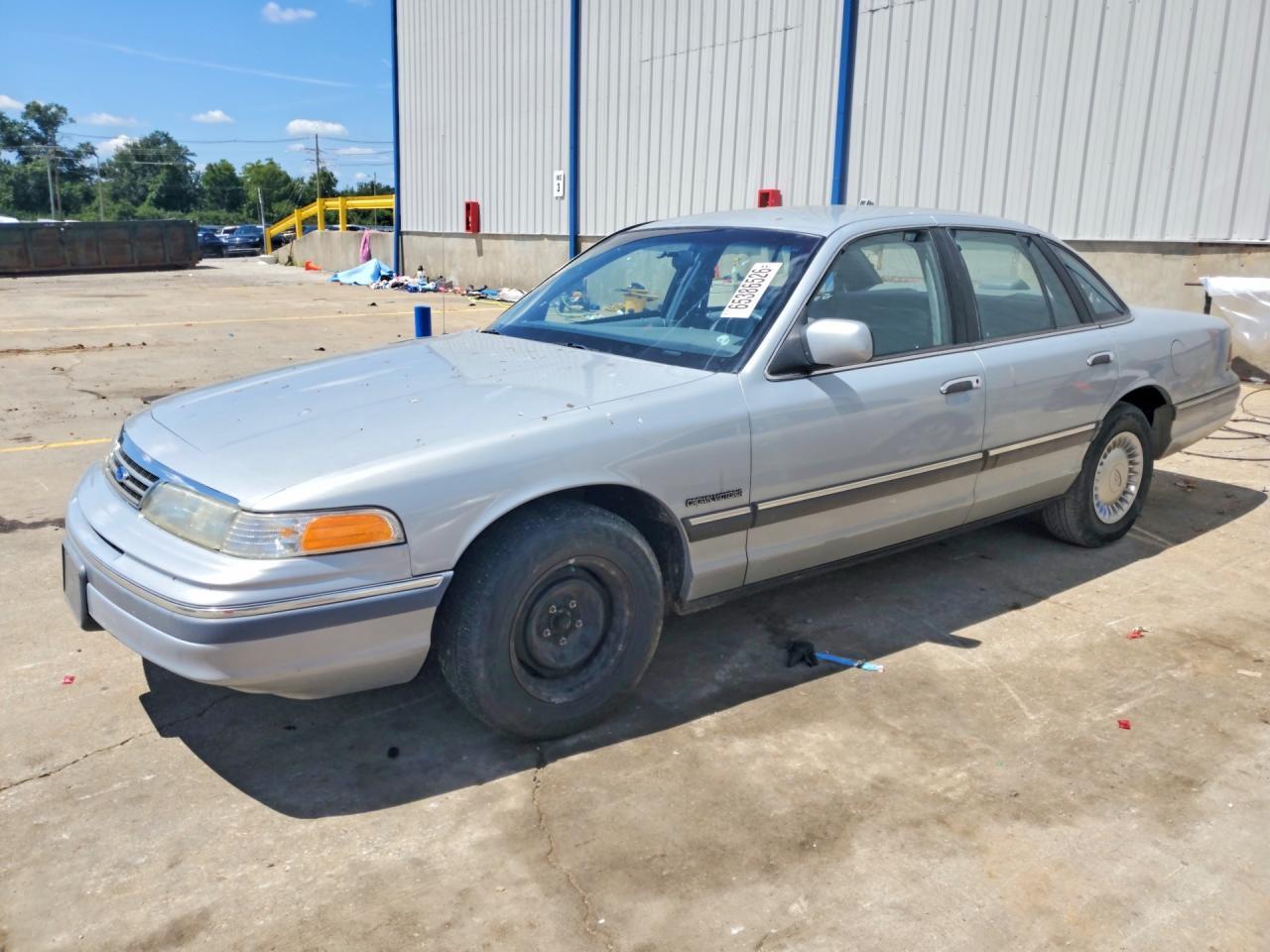 1994 FORD CROWN VICTORIA 2FALP73W7RX132680