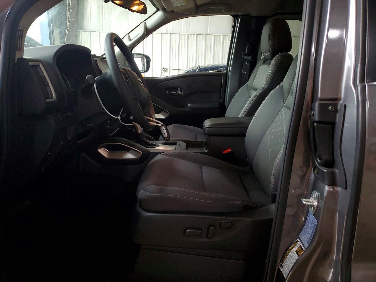 2025 NISSAN FRONTIER SV — Фото 7 из 13