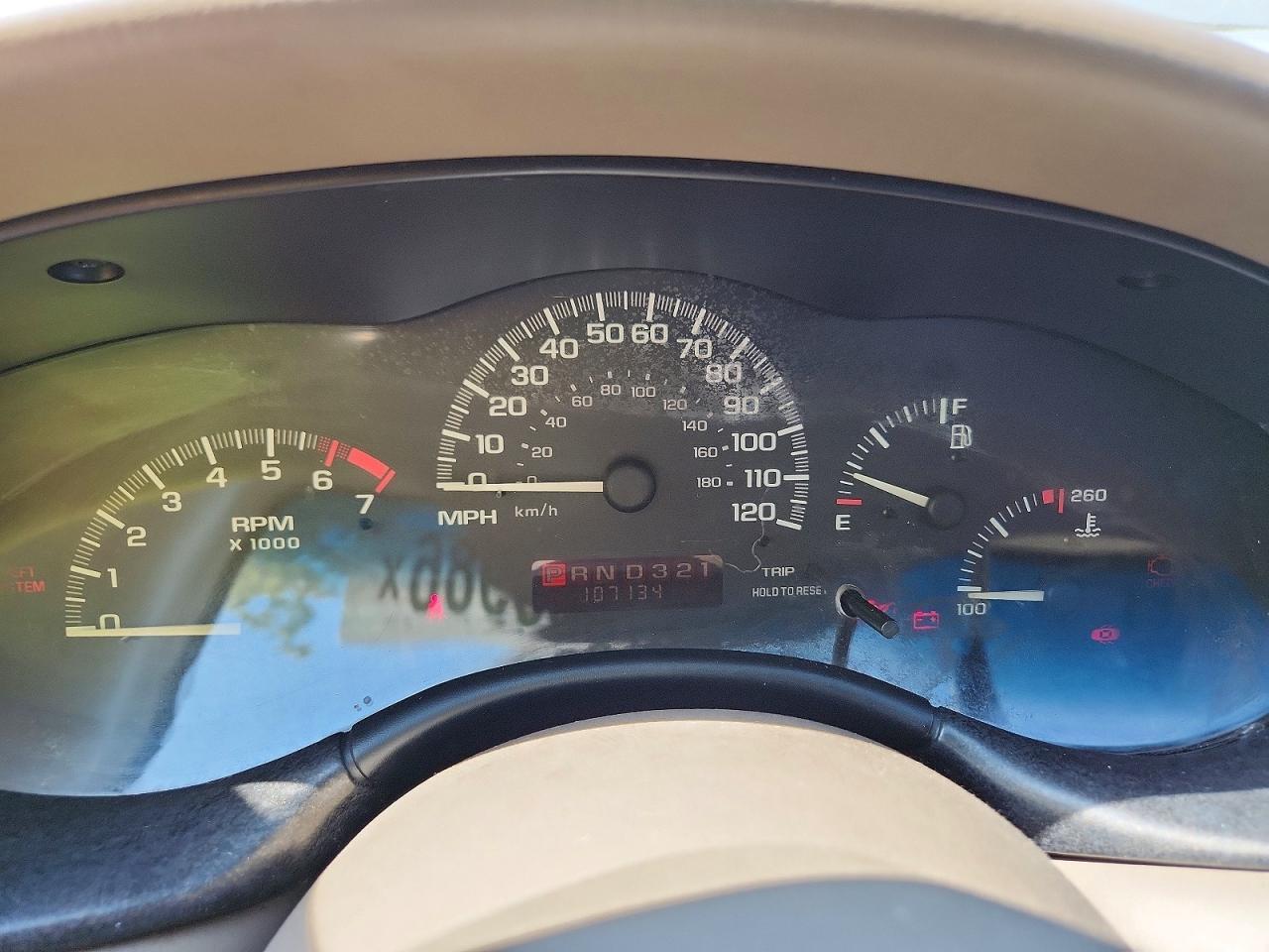 1999 CHEVROLET MALIBU — Фото 9 из 12