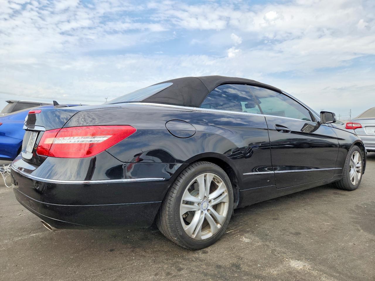 2011 MERCEDES-BENZ E 350 — Фото 3 из 12