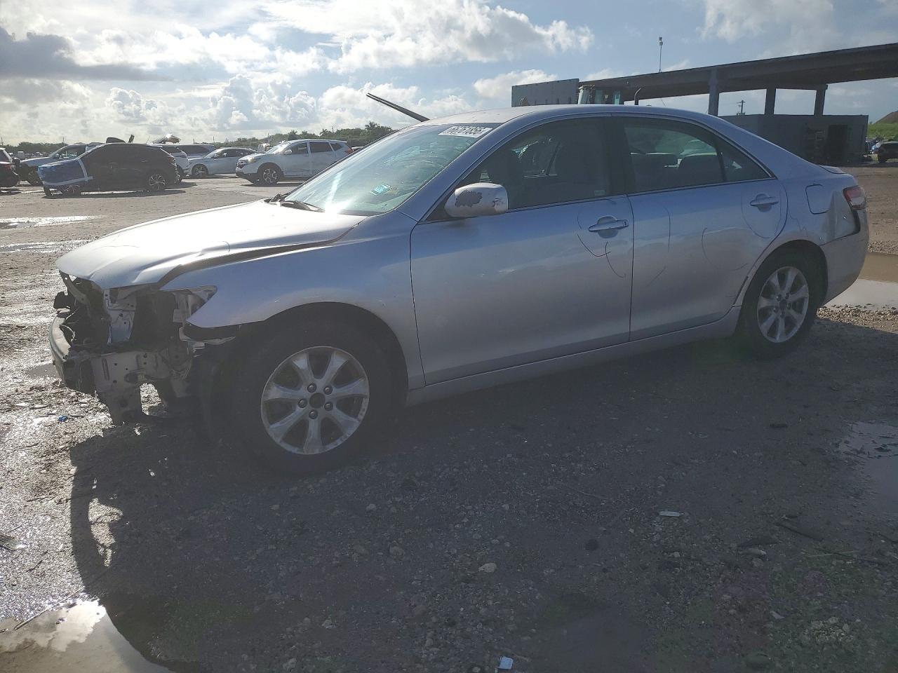 2011 TOYOTA CAMRY 4T1BF3EK0BU181756