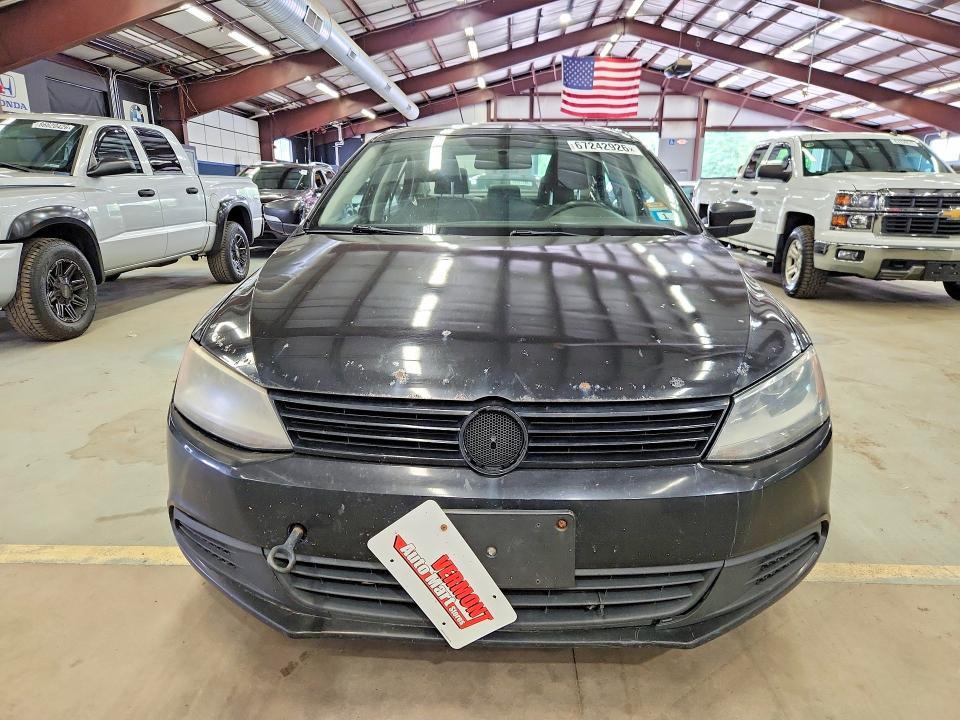 3VWDZ7AJ1BM359751 2011 VOLKSWAGEN JETTA photo no. 5