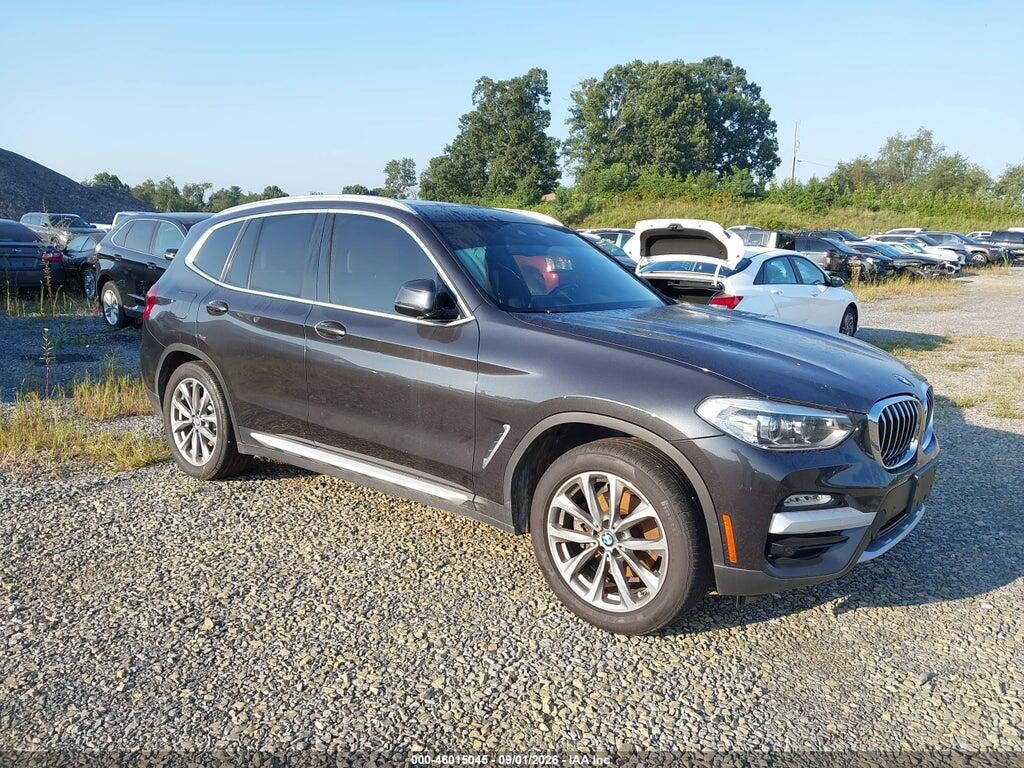 2019 BMW X3 5UXTR9C5XKLE19507