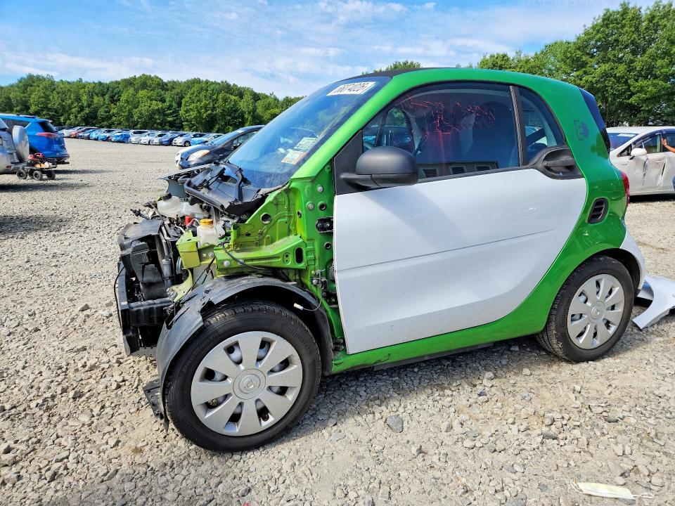 2018 SMART FORTWO WMEFJ9BAXJK247129