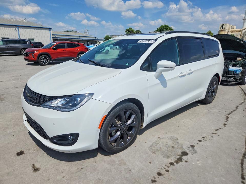 2018 CHRYSLER PACIFICA 2C4RC1GG9JR339645