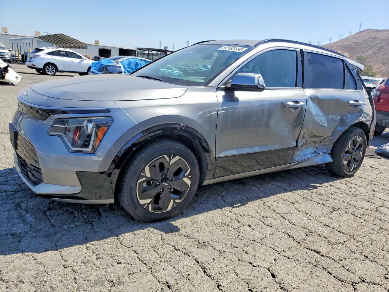 2023 KIA NIRO KNDCR3L17P5028836