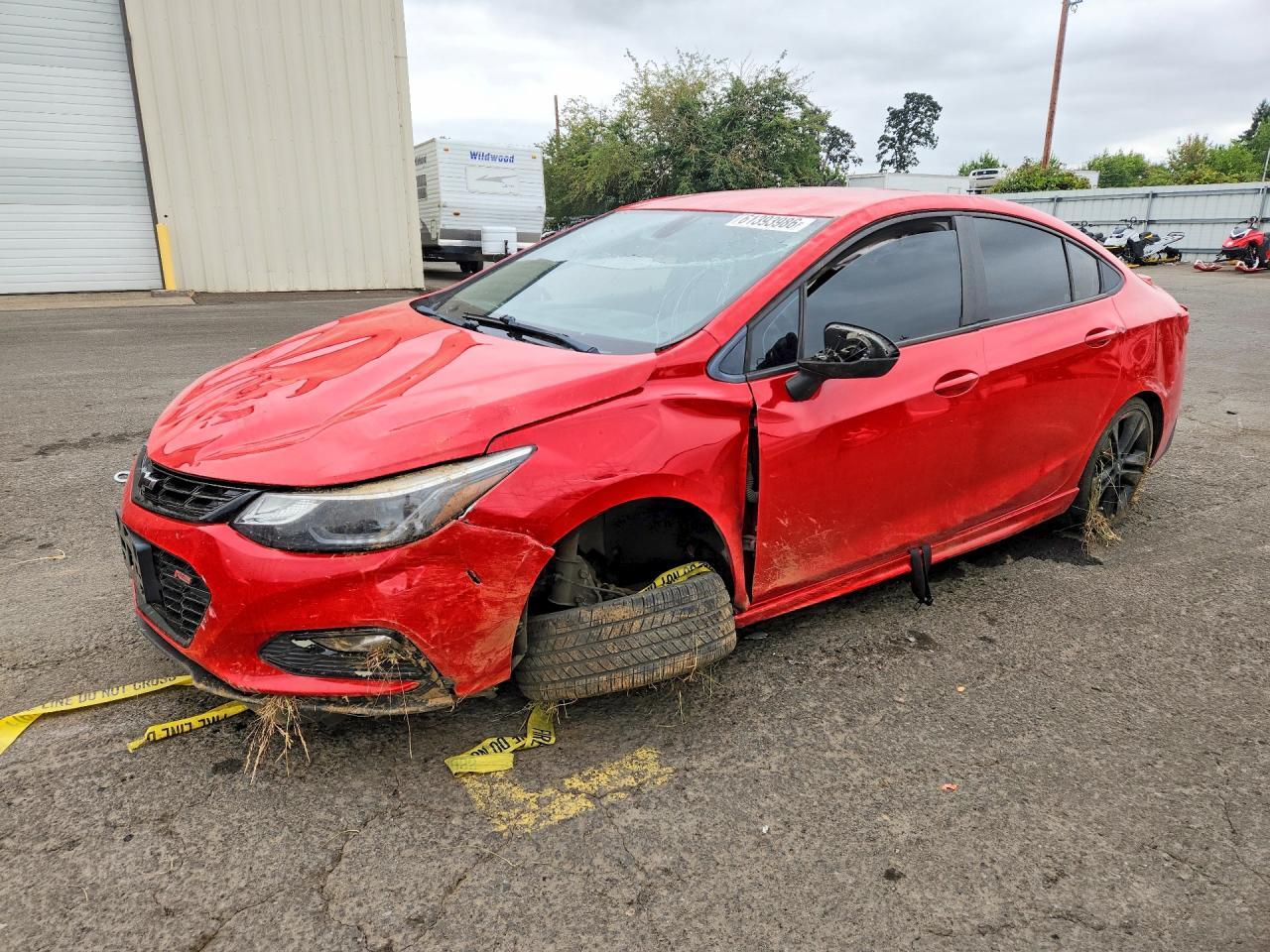 2018 CHEVROLET CRUZE 1G1BE5SM0J7206475