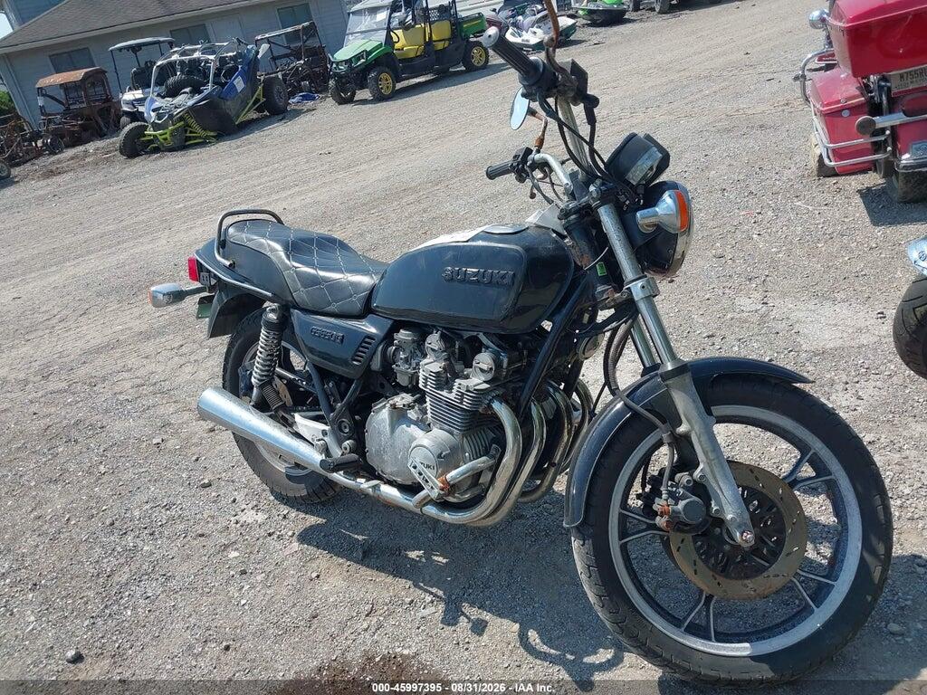 1982 SUZUKI GS650 JS1GP71G2C2100747