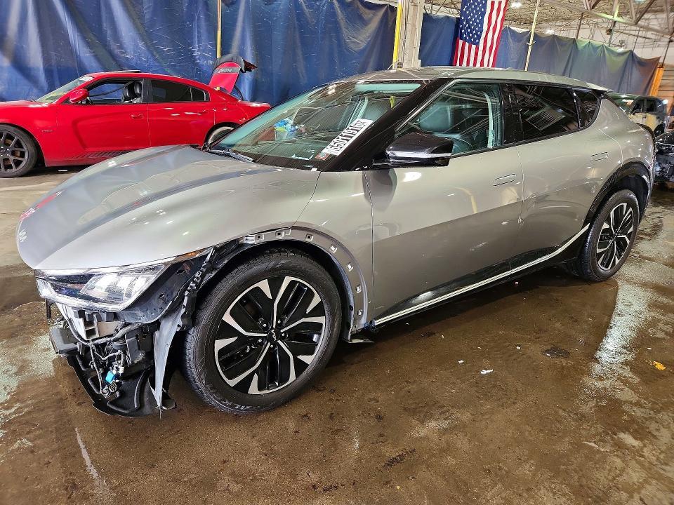2023 KIA EV6 KNDC34LA8P5130573