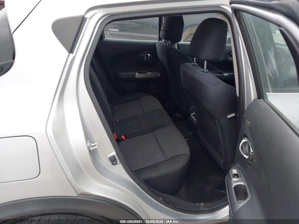 JN8AF5MR0HT702133 2017 NISSAN JUKE photo no. 8