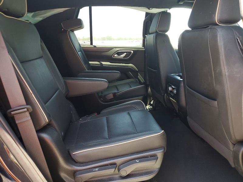 2024 GMC YUKON SLT — Фото 10 из 12