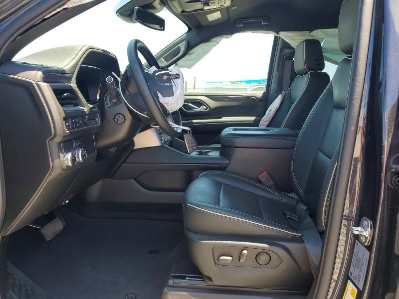 2024 GMC YUKON SLT — Фото 7 из 12