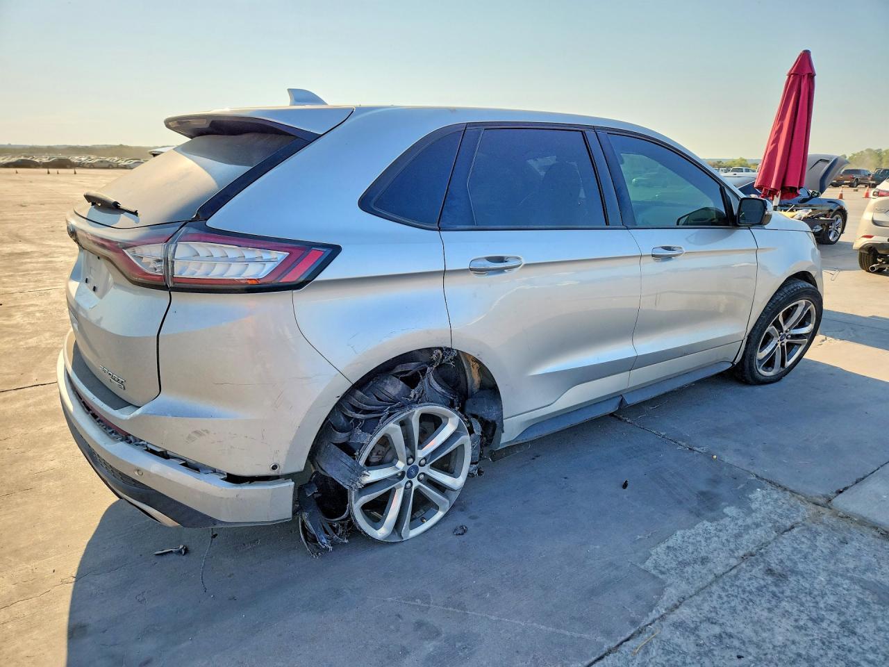 2018 FORD EDGE SPORT — Фото 3 из 13
