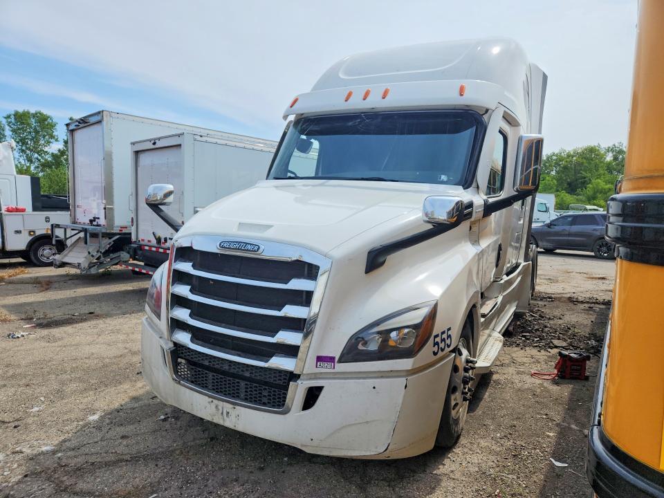 2022 FREIGHTLINER CASCADIA 126 3AKJHHDR6NSND0184