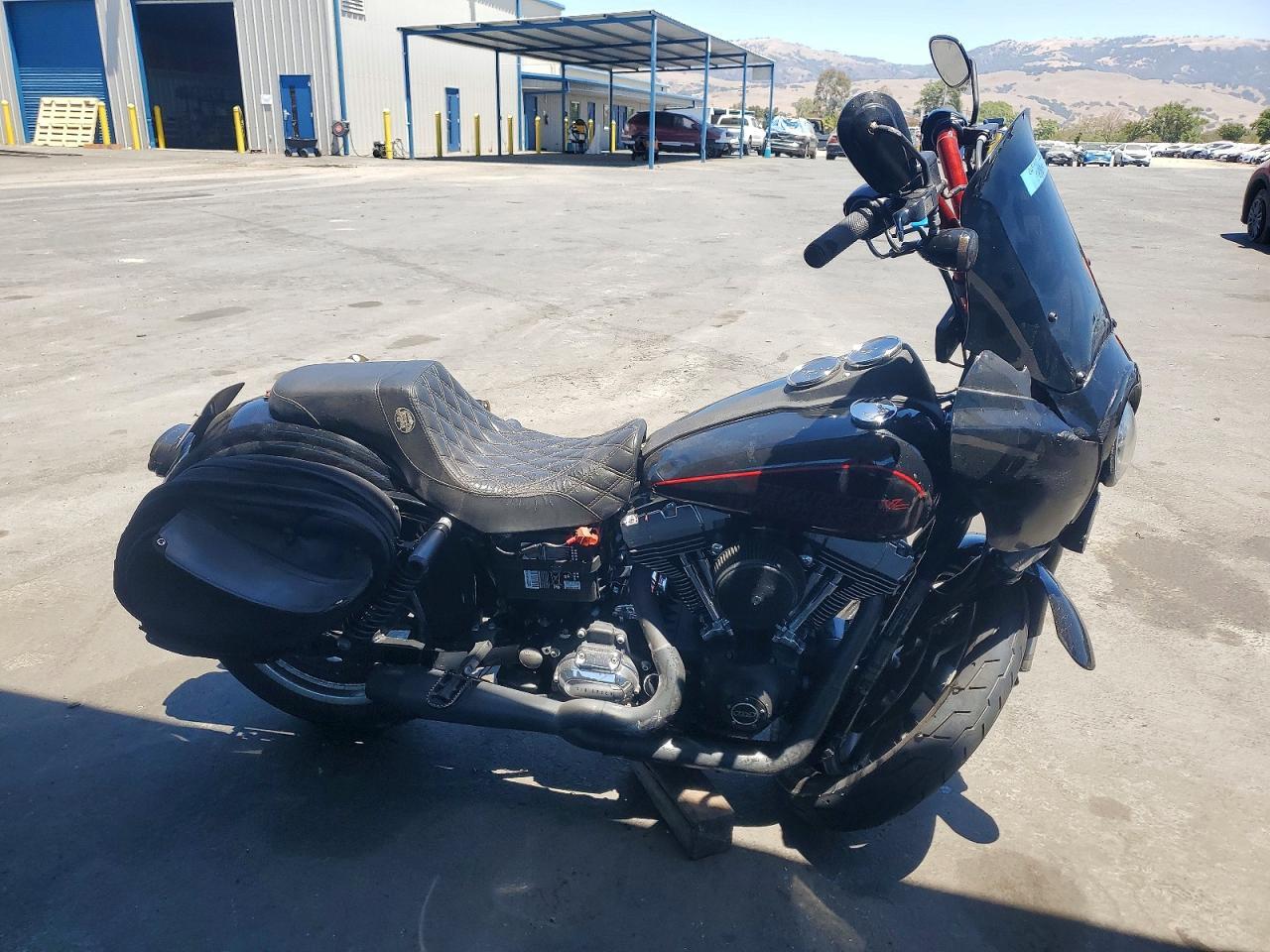 2016 HARLEY-DAVIDSON FXDL 1HD1GNM36GC317404