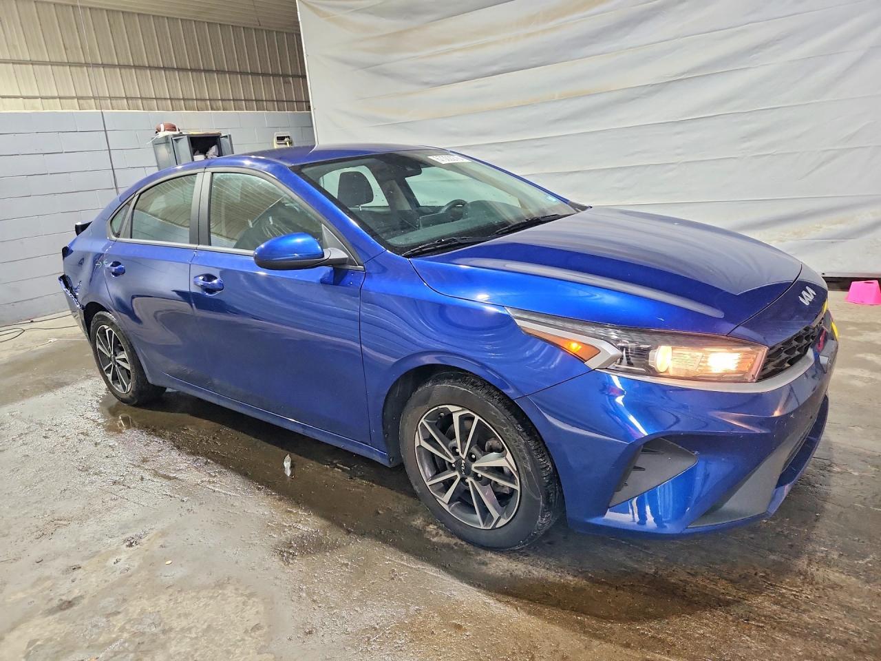 2023 KIA FORTE LXS — Фото 4 из 12