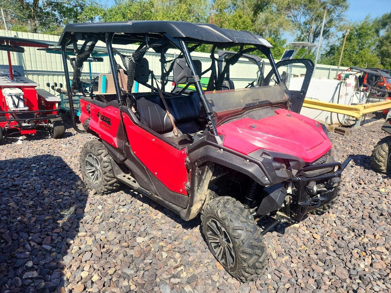 2018 HONDA SXS1000 1HFVE0423J4210272