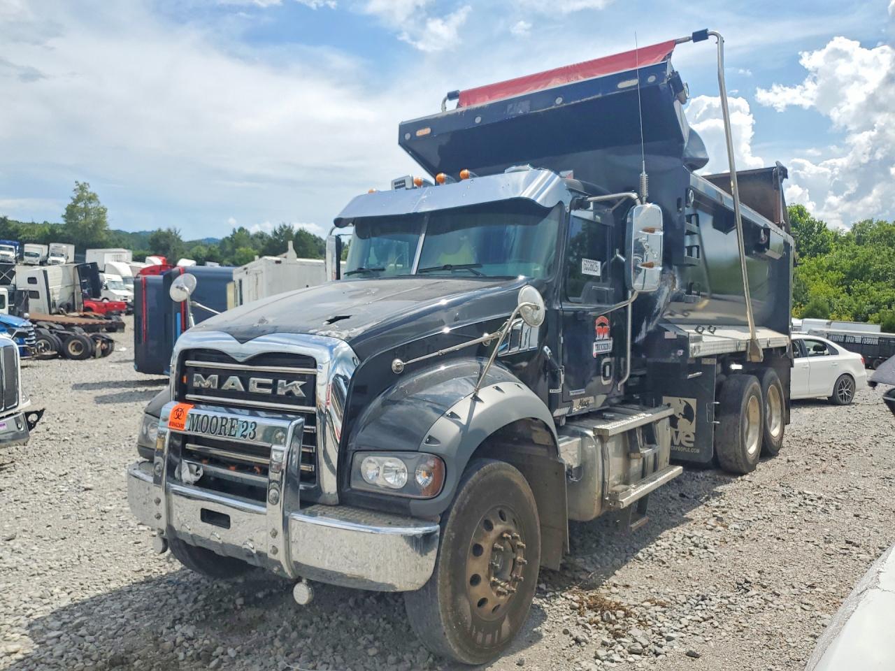2024 MACK GRANITE 1M2GR4GC6RM038328