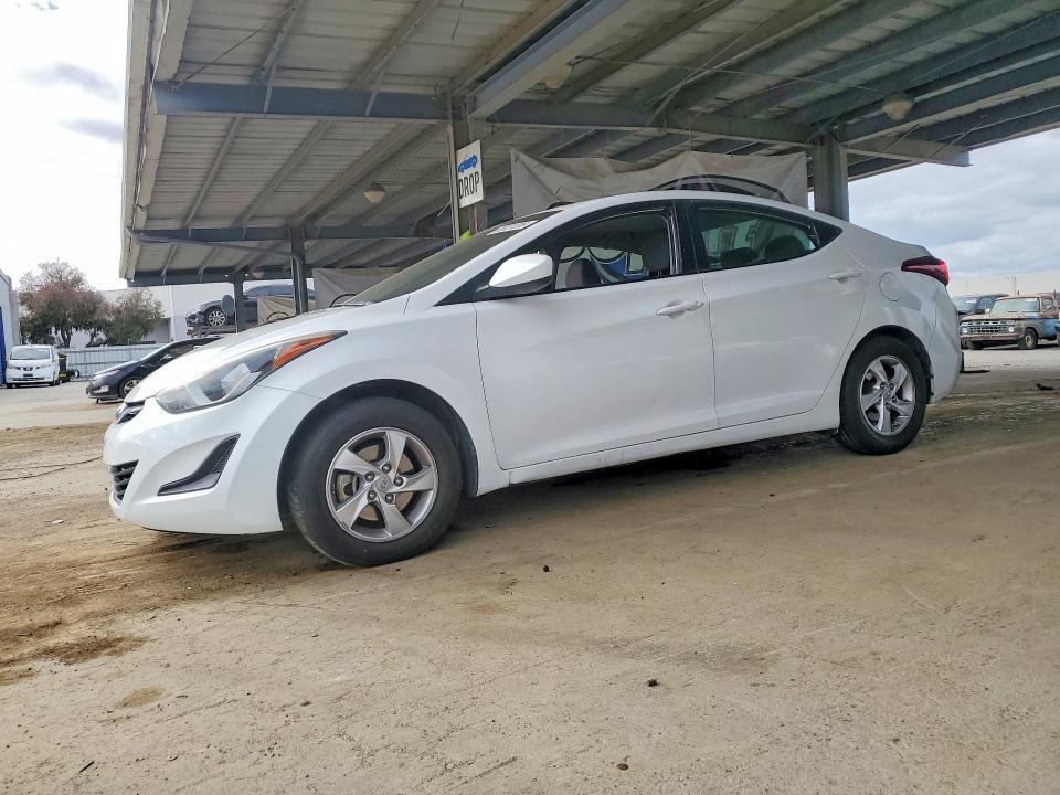 2015 HYUNDAI ELANTRA 5NPDH4AE2FH548864