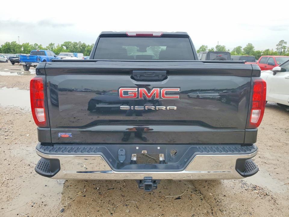 2024 GMC SIERRA K1500 — Фото 6 из 12