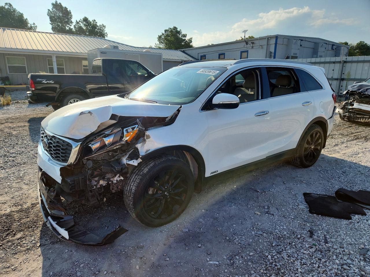 2020 KIA SORENTO EX V6