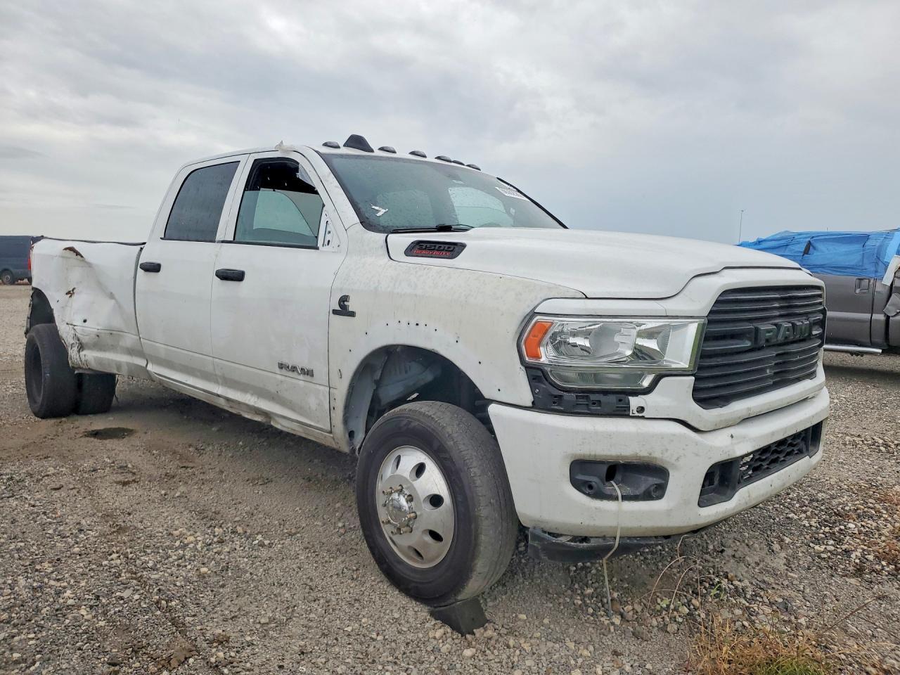 2021 RAM 3500 BIG HORN — Фото 4 из 12