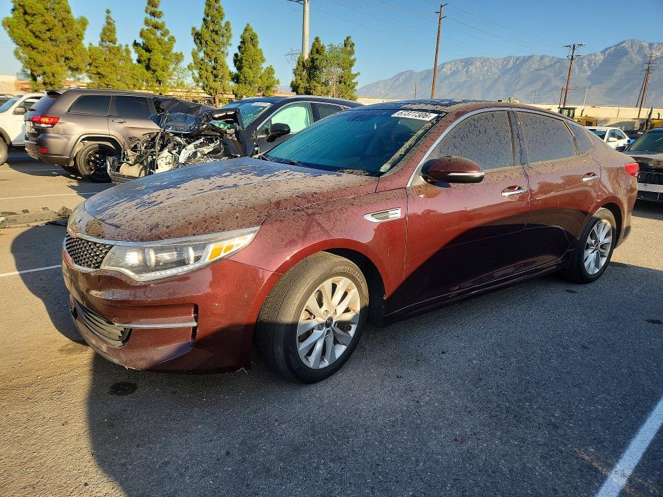 2017 KIA OPTIMA 5XXGU4L31HG157028