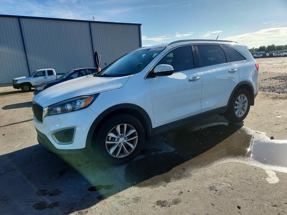 2017 KIA SORENTO 5XYPG4A35HG217575